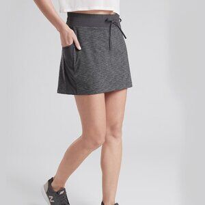 Athleta Excursion Hybrid Skort in Gray Black Heather, Size L